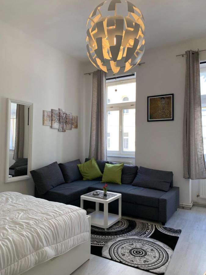 Centrally & Comfortable Wenen Buitenkant foto